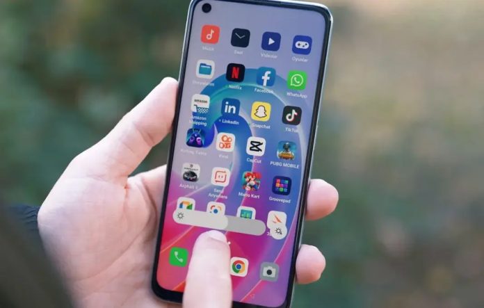 Langkah-langkah mengatur privasi di browser untuk memblokir pelacak data internet.