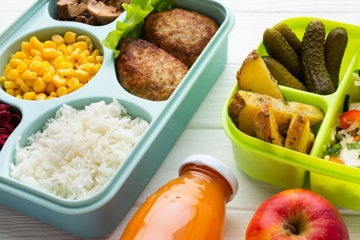 Kalori menu bekal sehat anak per hari mulai dari 450 hingga 580 kkal.